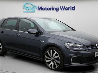 Begagnad VW Golf VII Advance 204 HK (150 kW) 2020 Blå Halvkombi