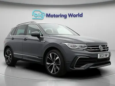 Second-hand VW Tiguan R-line 150 CP (110 kW) 2021 Gri SUV