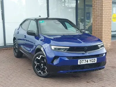 Second-hand Vauxhall Mokka Ultimate 130 CP (95 kW) 2025 Albastru SUV
