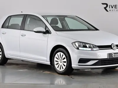 Używany VW Golf VII S 125 KM (91 kW) 2018 Biały Hatchback