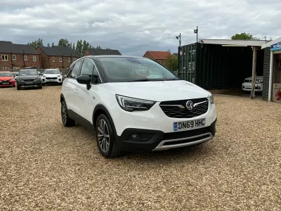 Second-hand Vauxhall Crossland X Elite 83 CP (61 kW) 2019 Alb SUV
