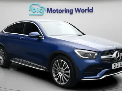 Used Mercedes GLC220 AMG line 194 HP (142 kW) 2021 Blue SUV