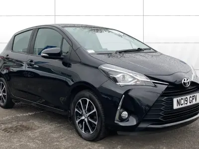 Używany Toyota Yaris 111 KM (81 kW) 2006 Hatchback