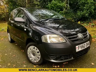 Używany VW Fox 55 KM (40 kW) 2010 Czarny Hatchback