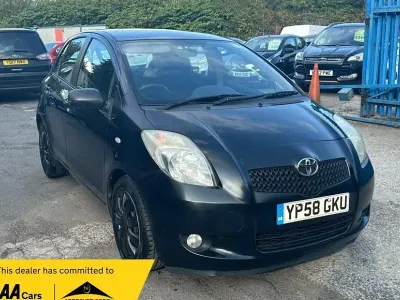 Used Toyota Yaris T3 87 HP (63 kW) 2008 Black Hatchback