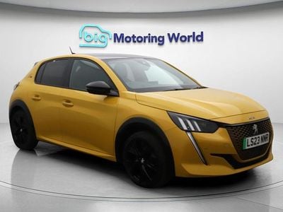 Peugeot e-208