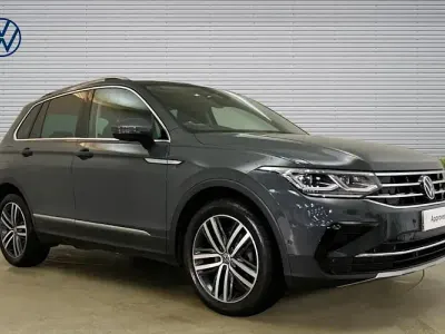 Used VW Tiguan Elegance 150 HP (110 kW) 2023 Grey SUV
