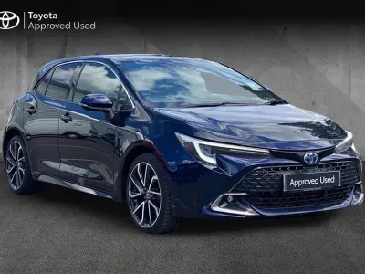 Used Toyota Corolla 193 HP (141 kW) 2023 Blue Hatchback
