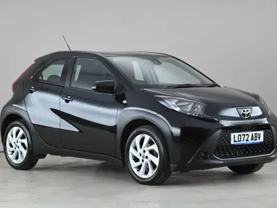 Used Toyota Aygo X PURE 72 HP (52 kW) 2022 Black SUV