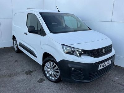 White Used 2020 Peugeot Partner S MPV | £7,490 (Good price)