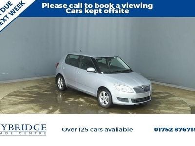 Used Skoda Fabia SE 69 HP (50 kW) 2013 Silver Hatchback