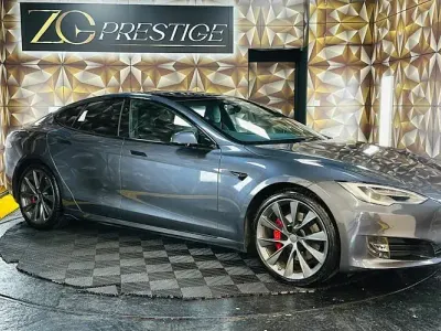 Used Tesla Model S Performance 386 kW (525 HP) 2019 Hatchback