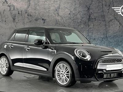 Used Mini Cooper S Exclusive 176 HP (129 kW) 2023 Black Hatchback