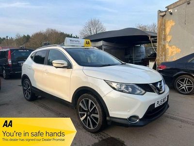 Used Nissan Qashqai Tekna 115 HP (84 kW) 2015 White SUV