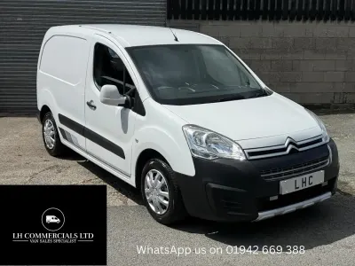 Gebraucht Citroën Berlingo 2017 Weiß Van / Kleinbus