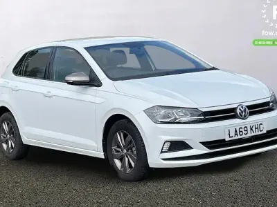 Used VW Polo SE 95 HP (69 kW) 2020 Silver Hatchback