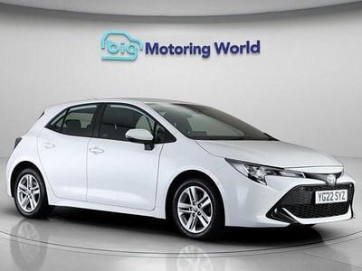 Used Toyota Corolla 184 HP (135 kW) 2022 White Hatchback
