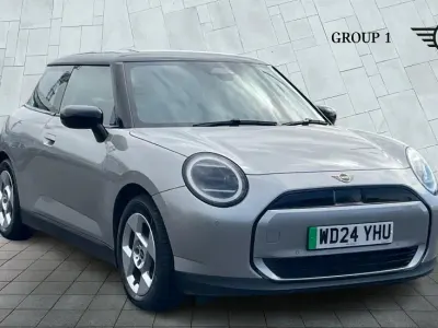 Used Mini Cooper Classic 133 kW (181 HP) 2024 Silver Hatchback