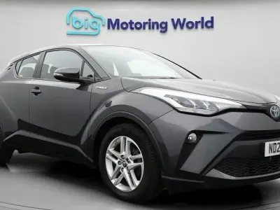 Used Toyota C-HR 122 HP (89 kW) 2023 SUV
