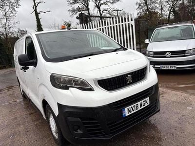 White Used 2018 Peugeot Expert S Van | £5,495 (Good price)