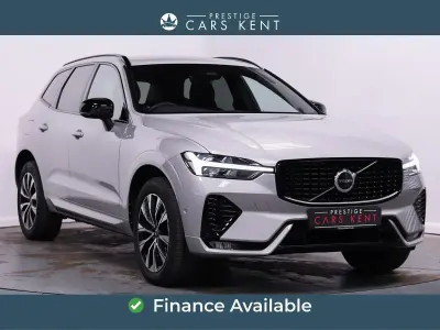 Begagnad Volvo XC60 Plus 250 HK (183 kW) 2022 Silver SUV