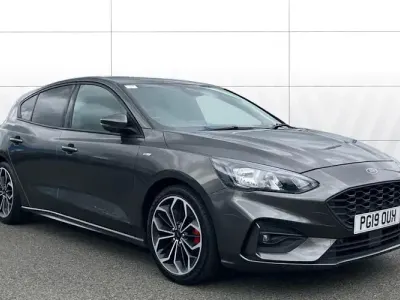 Used Ford Focus ST-Line X 125 HP (91 kW) 2019 Grey Hatchback