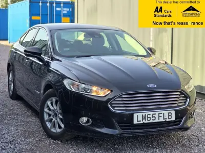 Used Ford Mondeo Titanium 187 HP (137 kW) 2015 Black Sedan