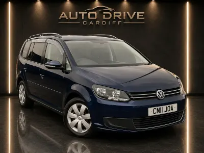 Used VW Touran 150 HP (110 kW) 2025 Black MPV