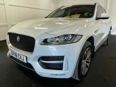 Used Jaguar F-Pace R-Sport 240 HP (176 kW) 2018 White SUV