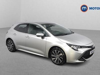 Used Toyota Corolla Design 122 HP (89 kW) 2022 Silver Hatchback