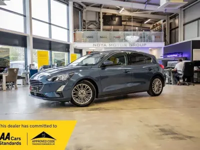 Second-hand Ford Focus Titanium X 120 CP (88 kW) 2019 Albastru Hatchback