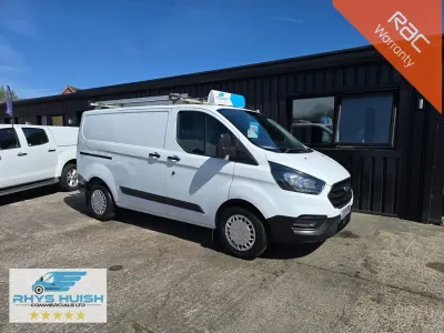 Usado Ford Transit Custom 105 HP (77 kW) 2018 Branco Van