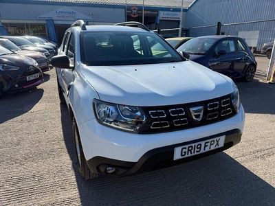 Begagnad Dacia Duster Essentiel 115 HK (84 kW) 2019 Vit SUV
