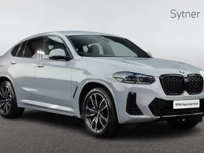 Usado BMW X4 M Sport 187 HP (137 kW) 2022 Cinzento SUV