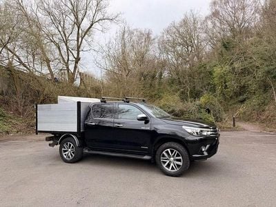 Used Toyota HiLux 150 HP (110 kW) 2018 Black Pickup