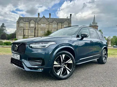 Used Volvo XC90 Plus 235 HP (172 kW) 2022 Blue SUV