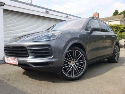 Used Porsche Cayenne 335 HP (246 kW) 2019 Grey SUV