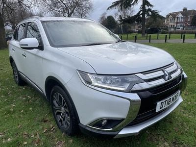 White Used 2018 Mitsubishi Outlander SUV | £11,490 (Super price)