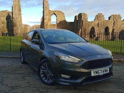 Used Ford Focus ST-Line X 140 HP (102 kW) 2018 Grey Hatchback