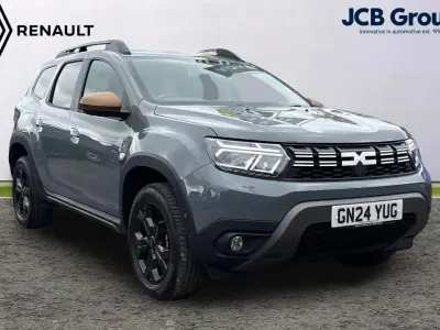 Used Dacia Duster Extreme 113 HP (83 kW) 2024 Grey SUV