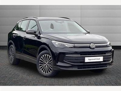 New VW Tiguan Life 150 HP (110 kW) 2025 Black SUV
