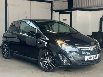 Used Vauxhall Corsa Edition 100 HP (73 kW) 2014 Black Hatchback