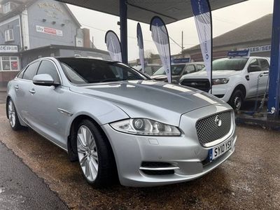 Jaguar XJ