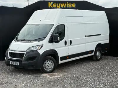 Used Peugeot Boxer 140 HP (102 kW) 2021 White Van