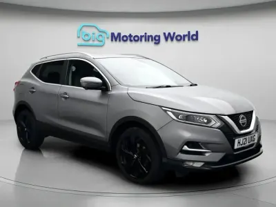 Used Nissan Qashqai N-Motion 138 HP (101 kW) 2021 Grey SUV