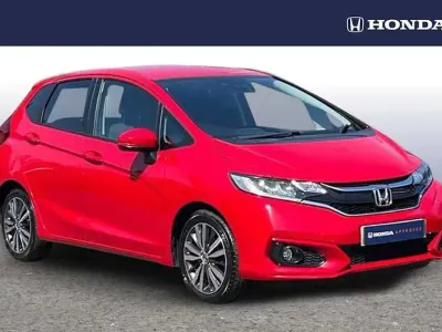 Used Honda Jazz EX 102 HP (75 kW) 2020 Rallye red Hatchback