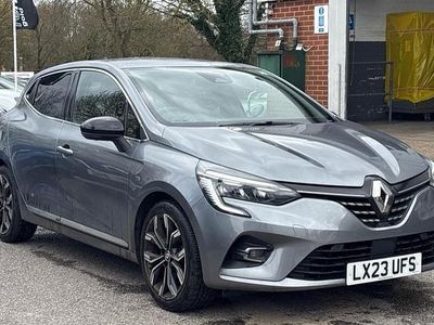 Used Renault Clio V Techno 90 HP (66 kW) 2023 Grey  Hatchback