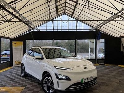 Used Hyundai Kona Premium 150 kW (204 HP) 2021 White SUV