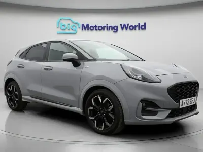 Second-hand Ford Puma ST-Line X 125 CP (91 kW) 2023 Gri SUV
