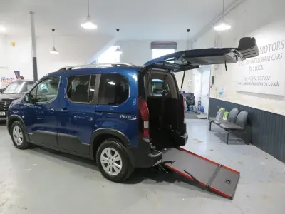 Used Peugeot Rifter Allure 2020 Blue MPV